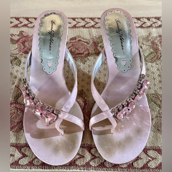 Vintage Beverly Feldman Domeka Pink Jeweled Satin Kitten Heels Size 9.5 - Picture 9 of 14